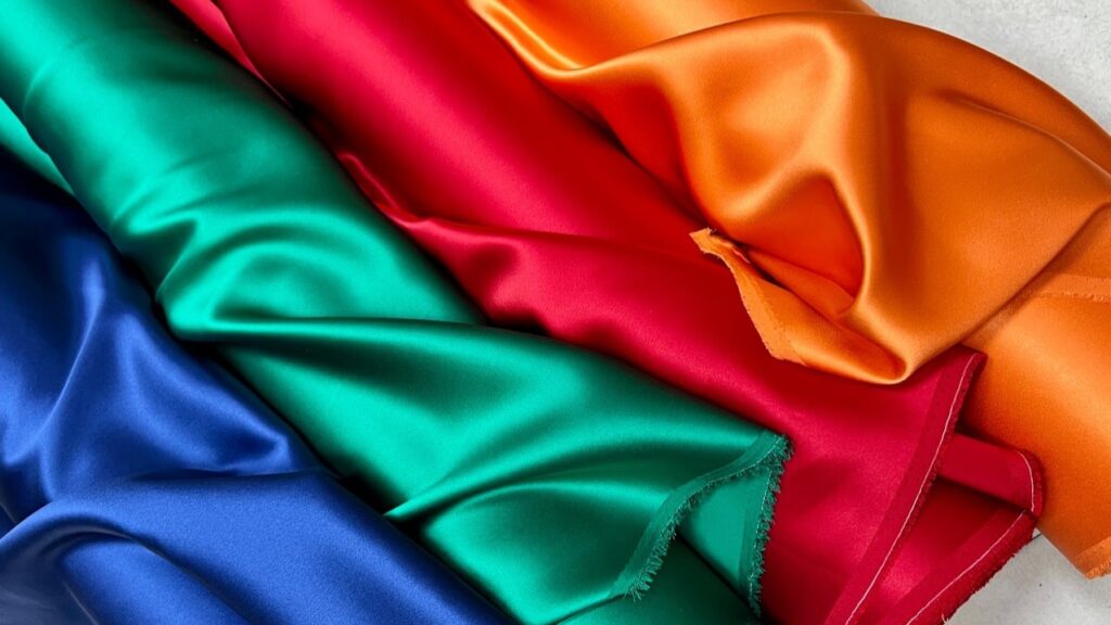 High Quality Natural Mulberry Silk 4 svg%3E